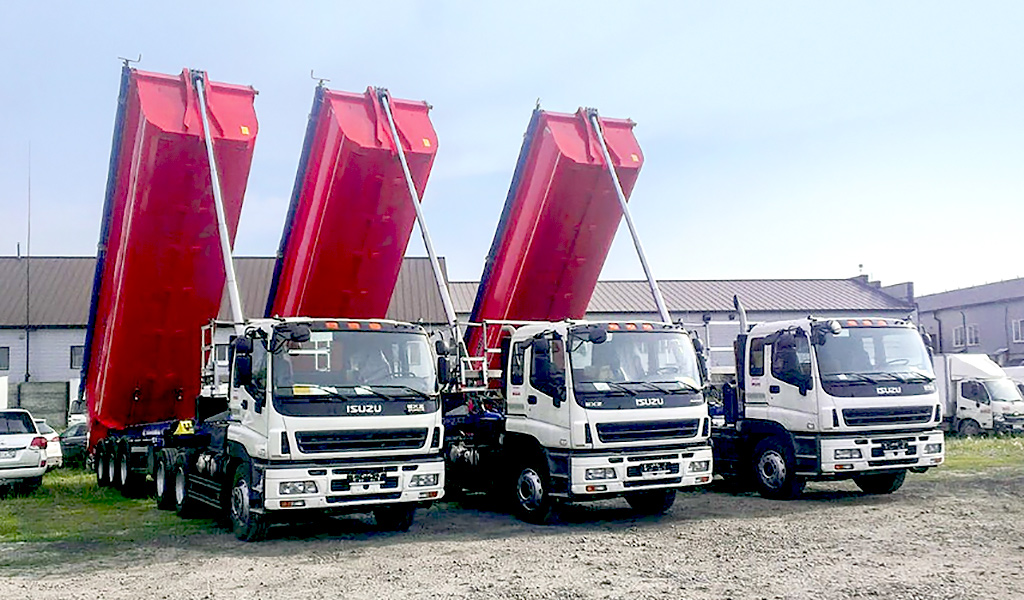 ISUZU