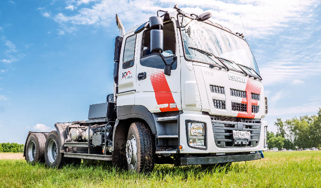 ISUZU