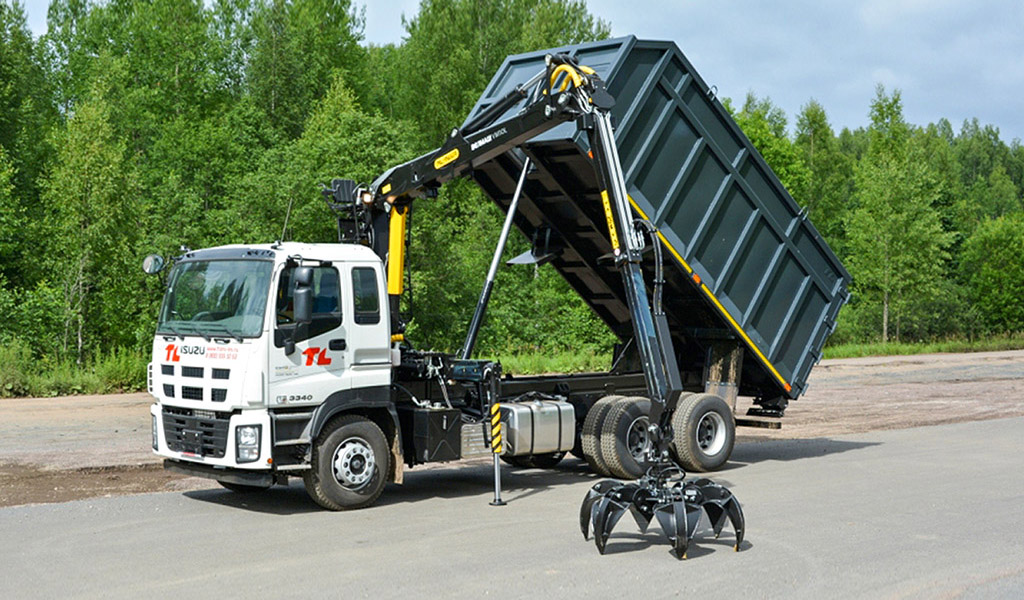 ISUZU